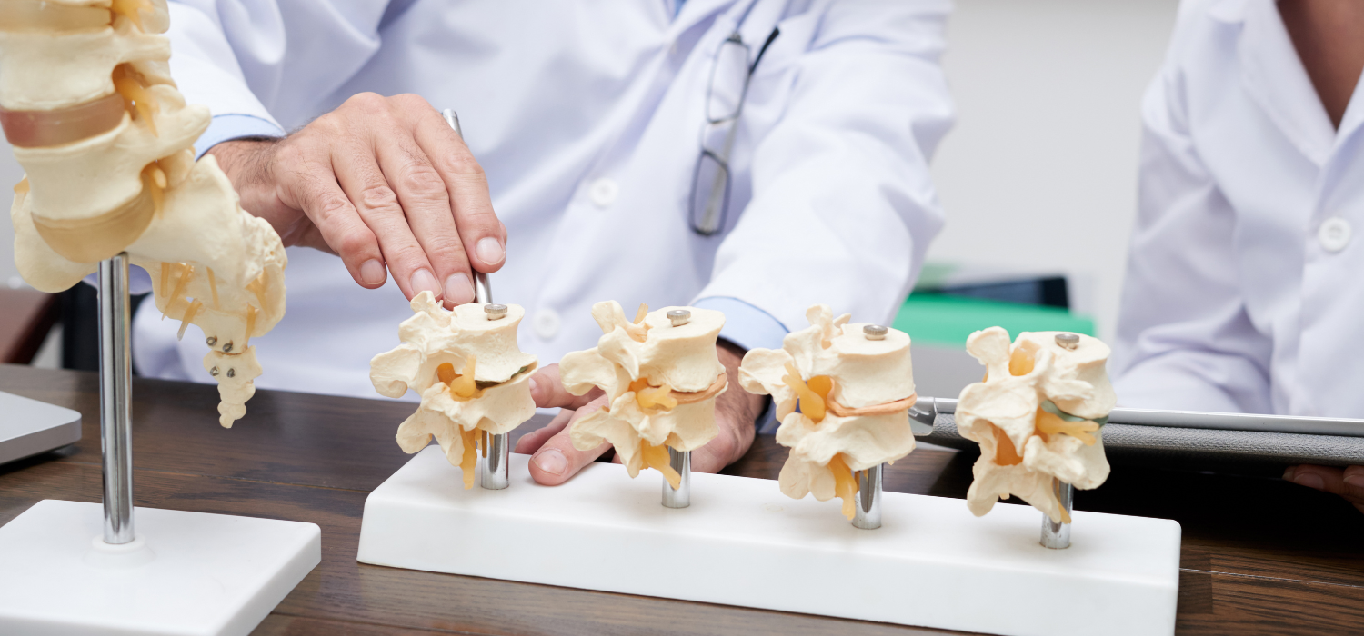 best joint replacement surgeon in pune